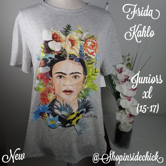 Frida Kahlo Tops - 🍓$12 Frida Kahlo Hawaiian Graphic Tee NEW Juniors